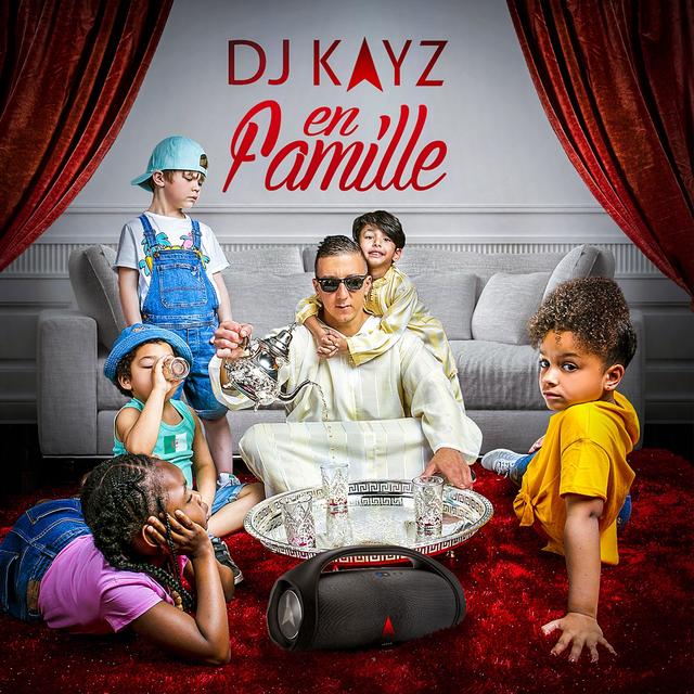 Album cover art for En Famille