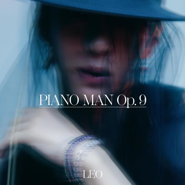 Album cover art for Piano man Op. 9